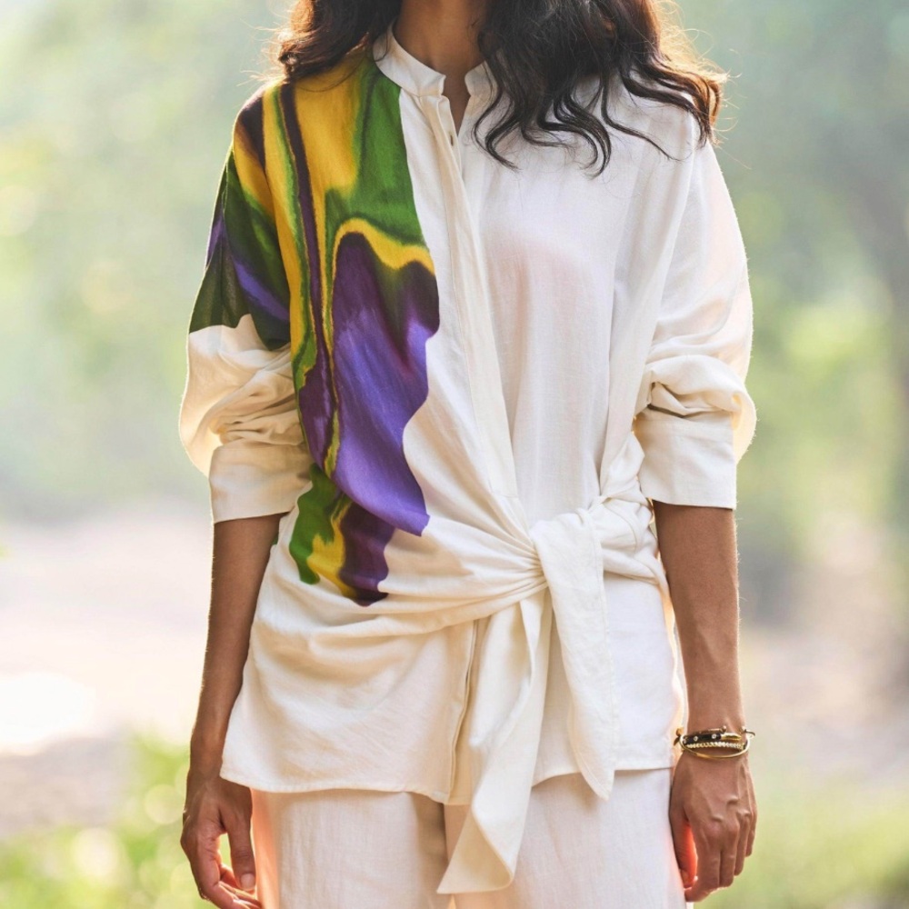 Women's White and Multicolor Blouse